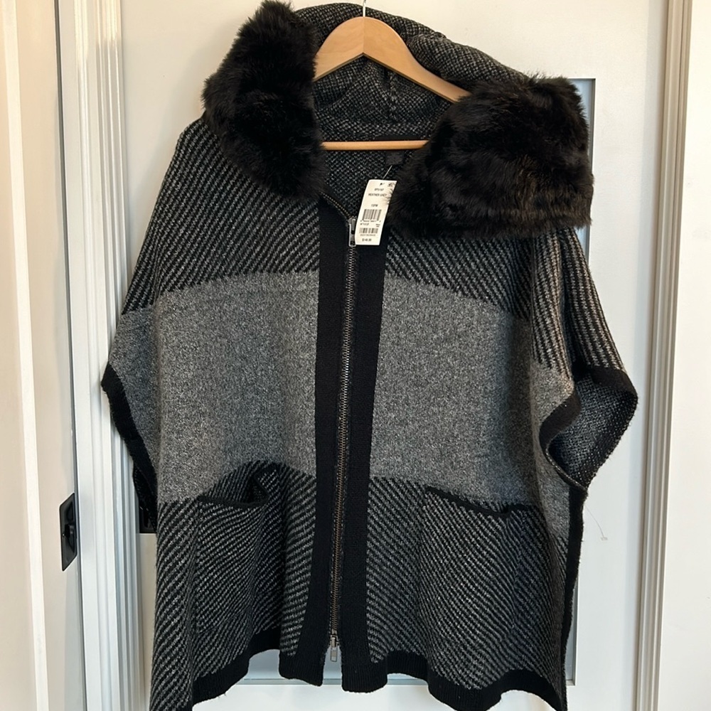 Steve Madden Faux Fur Poncho OS